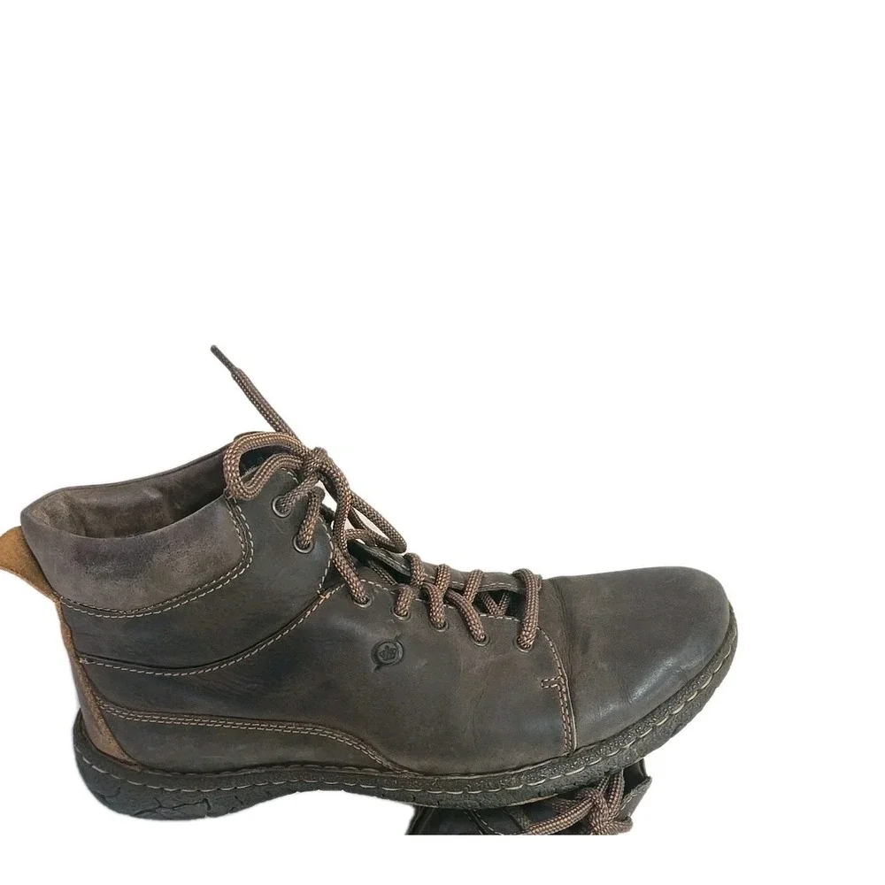 Born Nigel Hiking Boots Mens 9.5 Brown Distressed Leather  Opanka Handcrafted